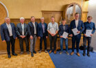Nicht-Oberfranken: v.l.: Klaus Reininger (Regierung von Oberfranken), Willi Maier (Vorsitzender Prüfungsausschuss), Mattias Dotzler (Regierung von Oberfranken), Holger Heilingloh (Vorsitzender Prüfungsausschuss), Florian Buchner, Hannes Suske, Konrad Eichhorn, Simon Rumpel