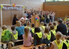 Musikalische Unterhaltung während der Auftaktveranstaltung der Gemeinschaftsaktion "Sicher zur Schule – Sicher nach Hause" an der Maintal Grund- und Mittelschule Mainleus.