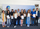 Gruppenbild der Besten Absolventinnen und Absolventen der Mittelschulen, Schulamtsbezirk Forchheim